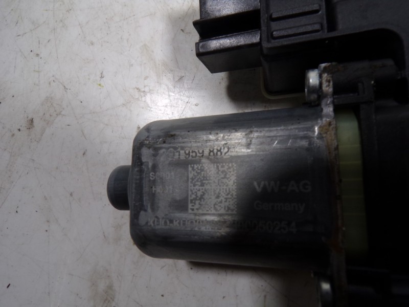 Recambio de motor elevalunas delantero derecho para volkswagen polo 1.0 referencia OEM IAM 2Q1959406B 2Q1959882 