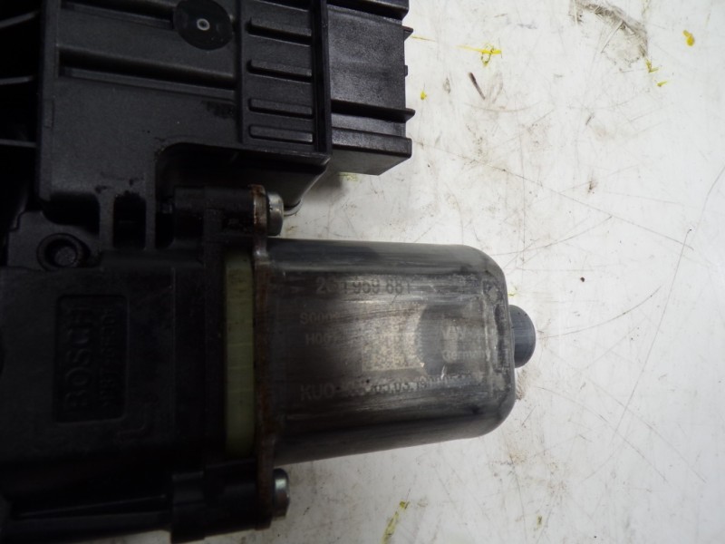 Recambio de motor elevalunas delantero izquierdo para volkswagen polo 1.0 referencia OEM IAM 2Q1959405B 2Q1959881 