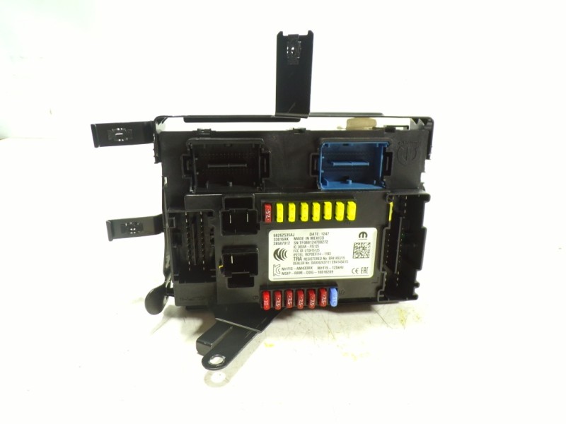 Recambio de caja reles / fusibles para jeep compass ii 2.0 m-jet cat referencia OEM IAM  68262535AJ 