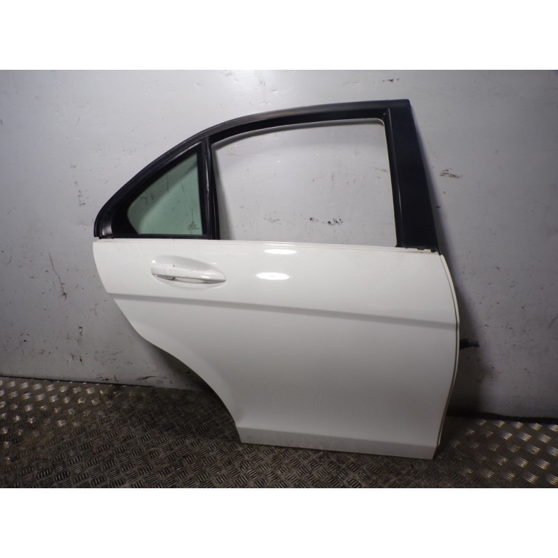 Recambio de puerta trasera derecha para mercedes-benz clase c (w204) berlina 2.2 cdi cat referencia OEM IAM   