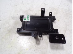 Recambio de modulo electronico para land rover discovery 4 tdv6 se referencia OEM IAM XVJ500230 8H2210F845AA  2