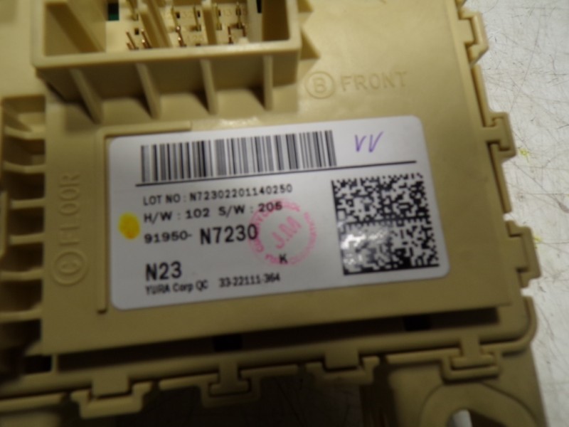 Recambio de caja reles / fusibles para hyundai tucson 1.6 crdi referencia OEM IAM  91950N7230 