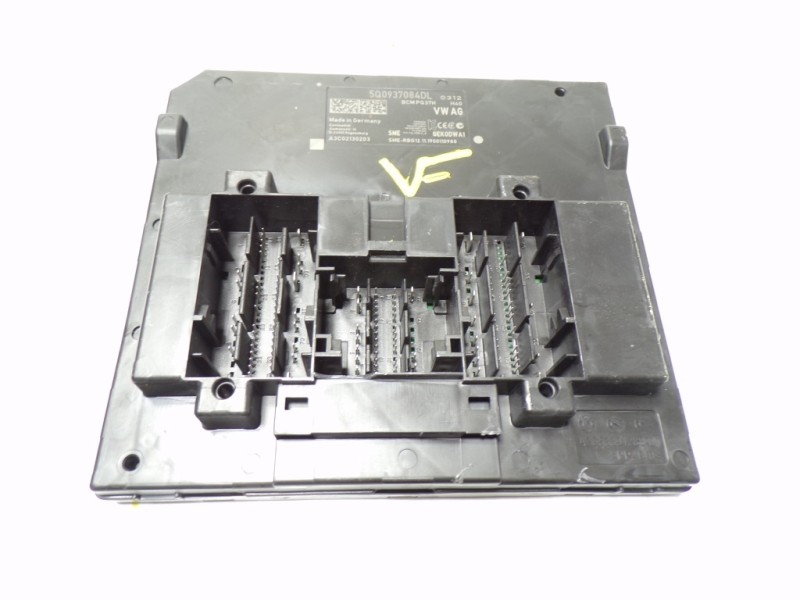 Recambio de modulo electronico para audi a1 sportback (gba) 1.0 tfsi referencia OEM IAM 5Q0937084DH 5Q0937084DL 