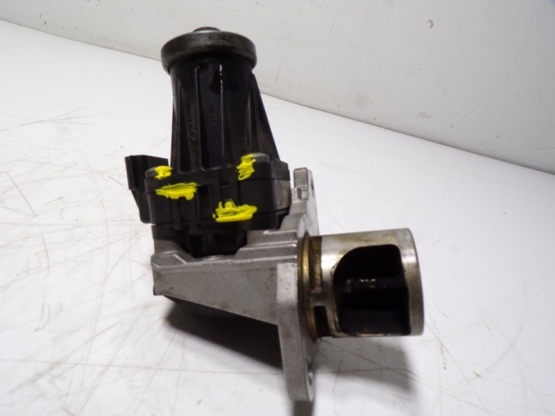 Recambio de valvula egr para dacia dokker express 1.5 dci diesel fap cat referencia OEM IAM 147107172R H8201411538 