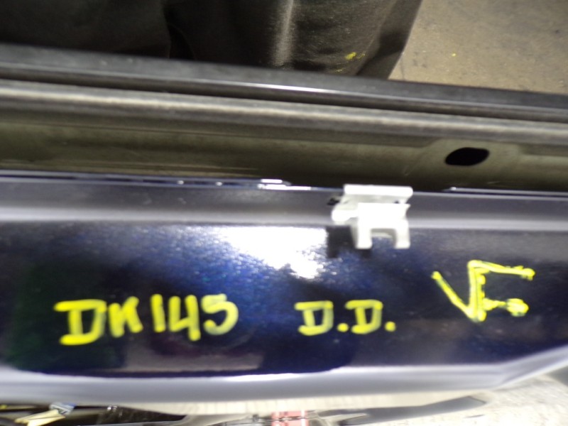 Recambio de puerta delantera derecha para land rover discovery 2.7 td v6 cat referencia OEM IAM BDA780100  