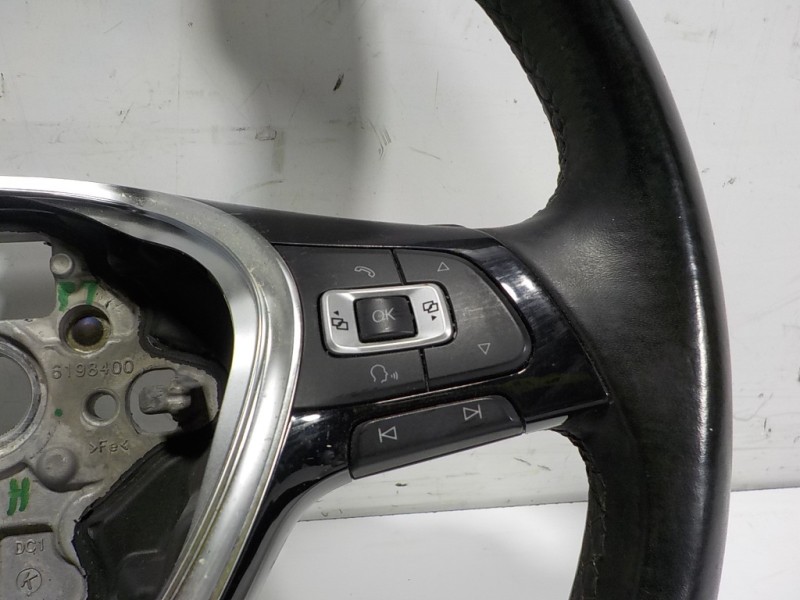 Recambio de volante para volkswagen polo 1.6 tdi dpf referencia OEM IAM 2G0419091CDE74 2G0419091BN 