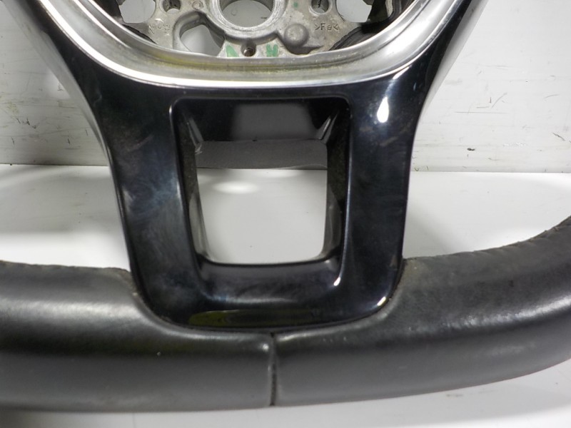 Recambio de volante para volkswagen polo 1.6 tdi dpf referencia OEM IAM 2G0419091CDE74 2G0419091BN 