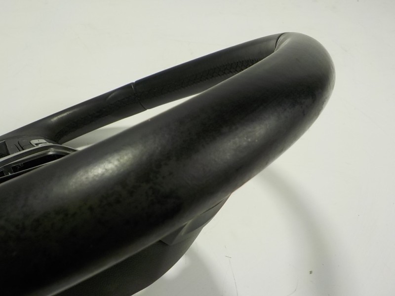 Recambio de volante para volkswagen polo 1.6 tdi dpf referencia OEM IAM 2G0419091CDE74 2G0419091BN 