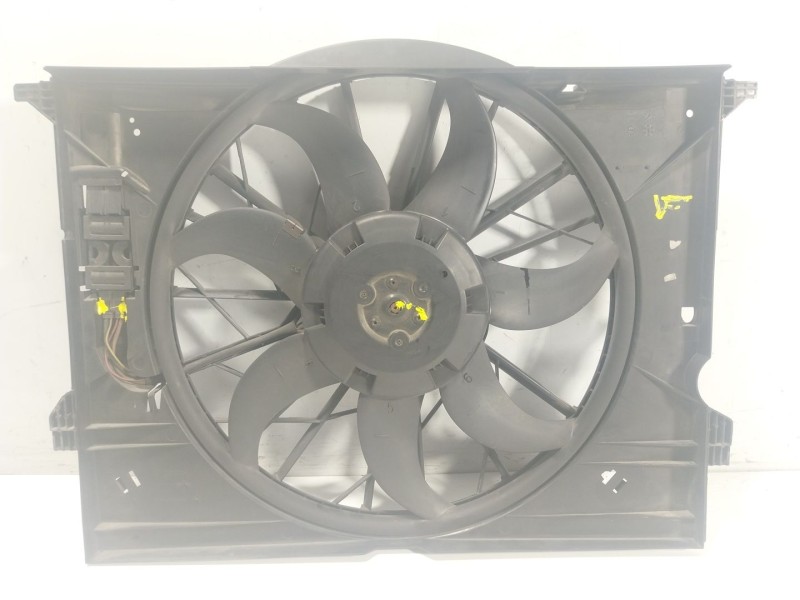 Recambio de electroventilador para mercedes-benz clase cls (w219) 3.0 cdi cat referencia OEM IAM A2115001693 A2115001693 