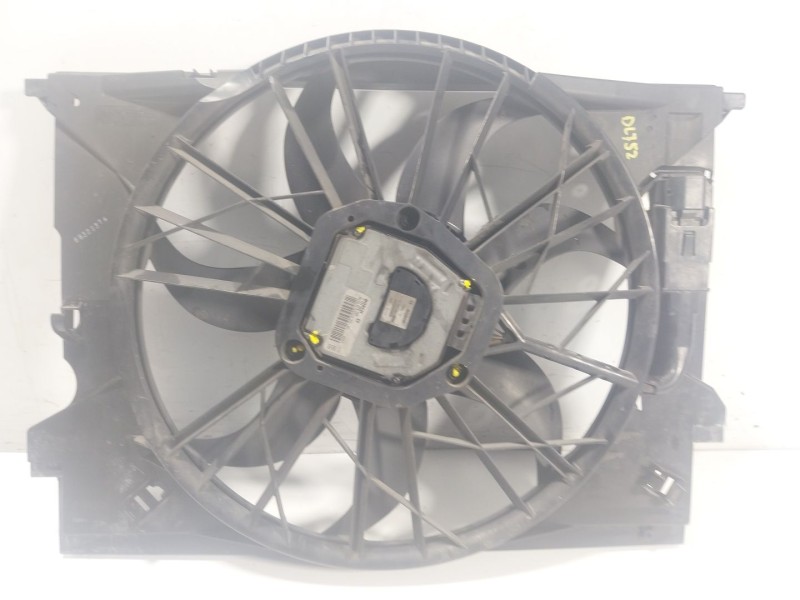 Recambio de electroventilador para mercedes-benz clase cls (w219) 3.0 cdi cat referencia OEM IAM A2115001693 A2115001693 