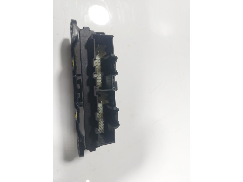 Recambio de modulo electronico para ford focus 1.0 ecoboost cat referencia OEM IAM 2613889 JX7T14B531AH 