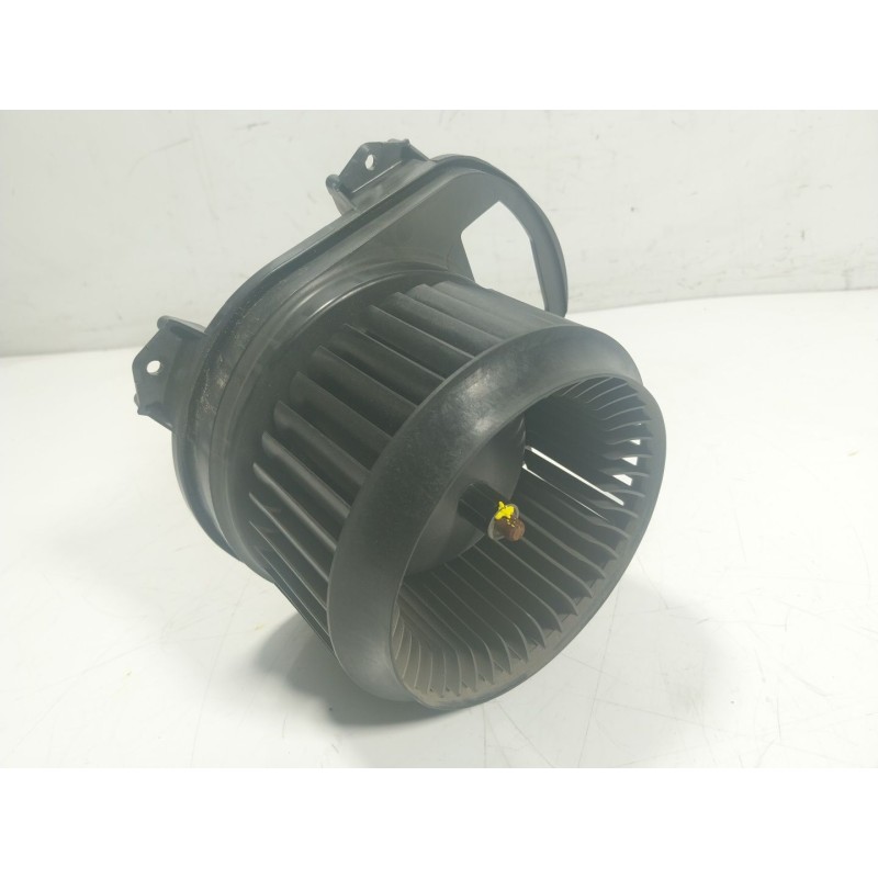 Recambio de motor calefaccion para mercedes-benz clase gla (w156) 1.6 cat referencia OEM IAM A2469061601 A2469061601 