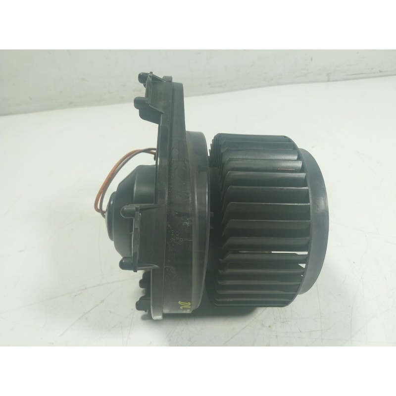 Recambio de motor calefaccion para mercedes-benz clase gla (w156) 1.6 cat referencia OEM IAM A2469061601 A2469061601 