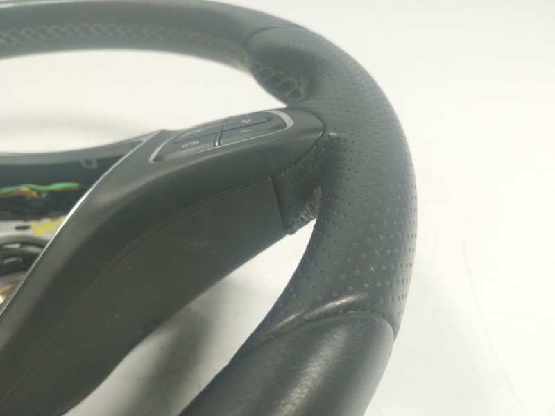 Recambio de volante para mercedes-benz clase gla (w156) 1.6 cat referencia OEM IAM A00146094039E38 A0014609403 