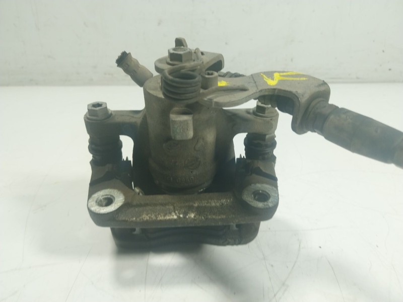 Recambio de pinza freno trasera izquierda para kia cee´d 1.6 gdi cat referencia OEM IAM 58310A2A30  