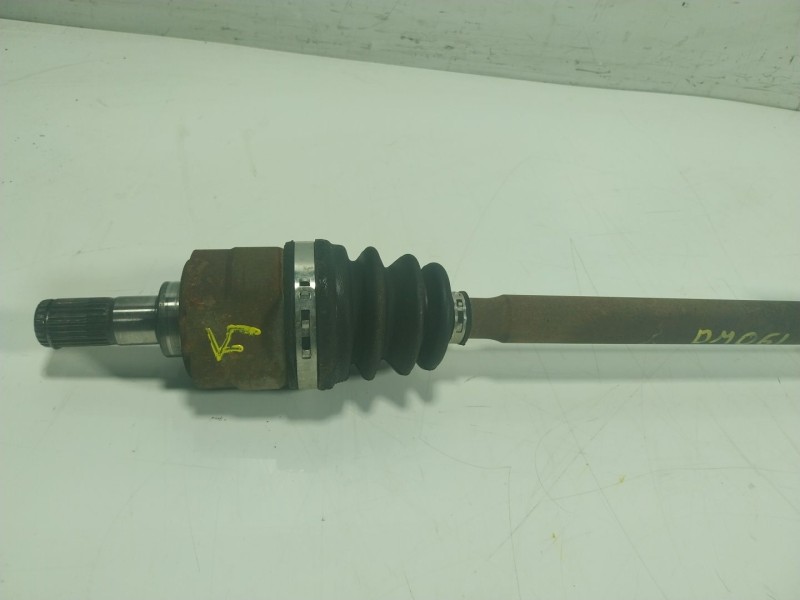 Recambio de transmision derecha para kia cee´d 1.6 gdi cat referencia OEM IAM 49501A6300  