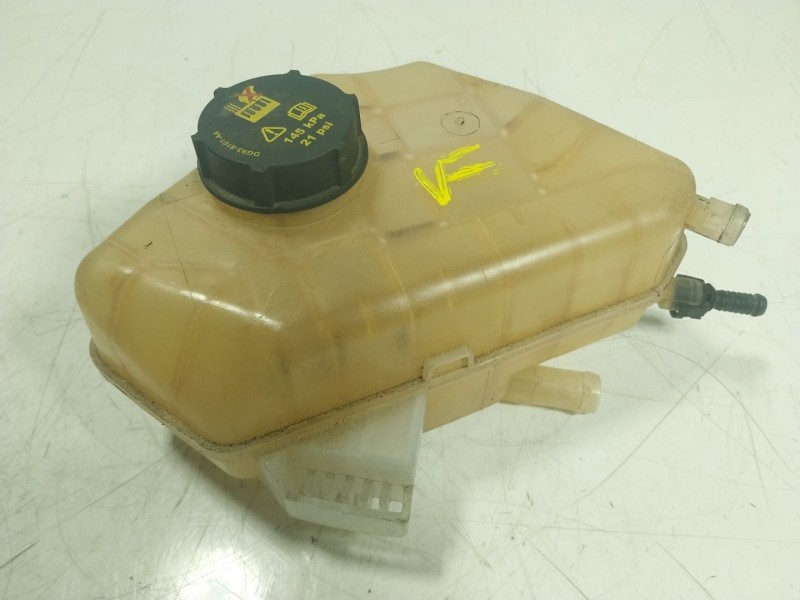 Recambio de deposito expansion para ford ecosport 1.0 ecoboost cat referencia OEM IAM 1513111 8V218K218 