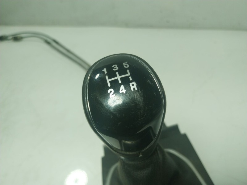 Recambio de palanca cambio para ford ecosport 1.0 ecoboost cat referencia OEM IAM 2069522 0555316 