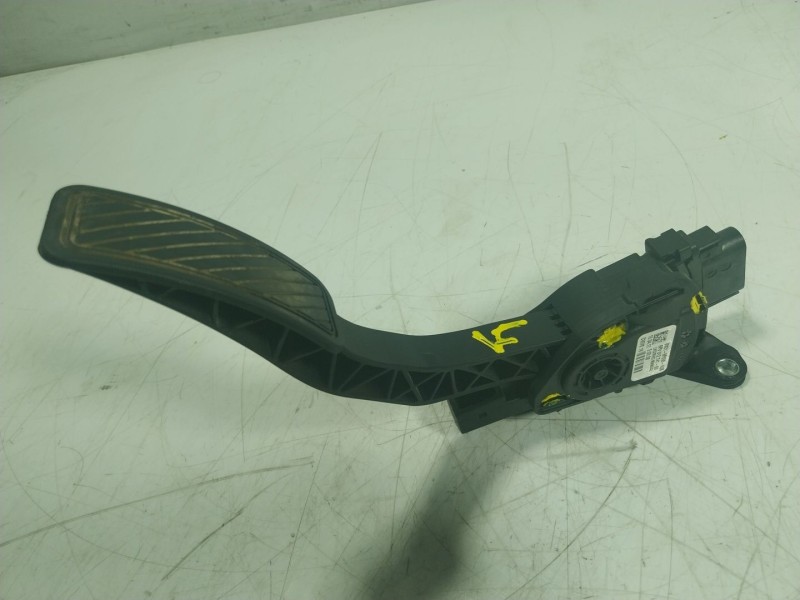 Recambio de potenciometro pedal para ford ecosport 1.0 ecoboost cat referencia OEM IAM 2170748 8V219F836A3B 