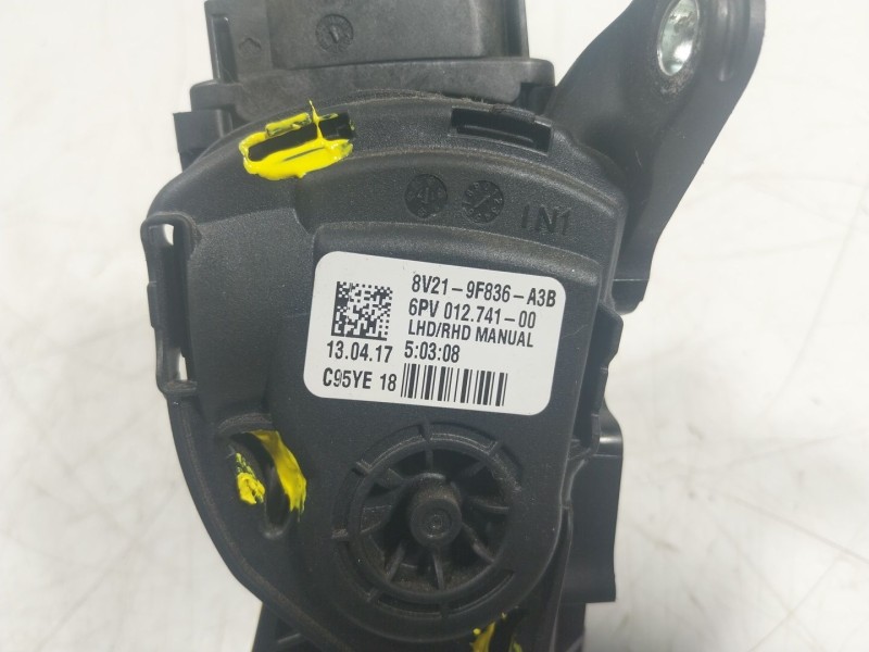 Recambio de potenciometro pedal para ford ecosport 1.0 ecoboost cat referencia OEM IAM 2170748 8V219F836A3B 