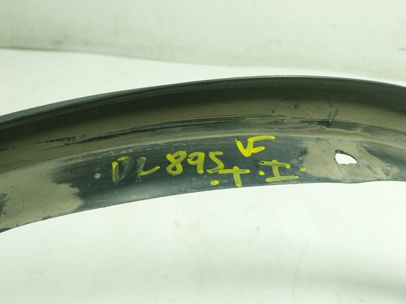 Recambio de aletin trasero izquierdo para bmw x5 (e53) 3.0 turbodiesel cat referencia OEM IAM 51718402337  