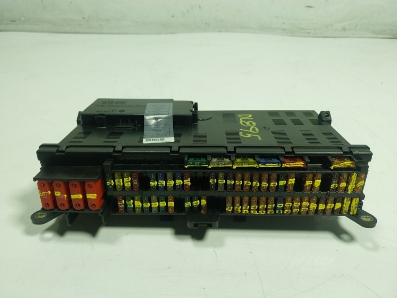Recambio de caja reles / fusibles para bmw x5 (e53) 3.0 turbodiesel cat referencia OEM IAM 61138384527 8380407 