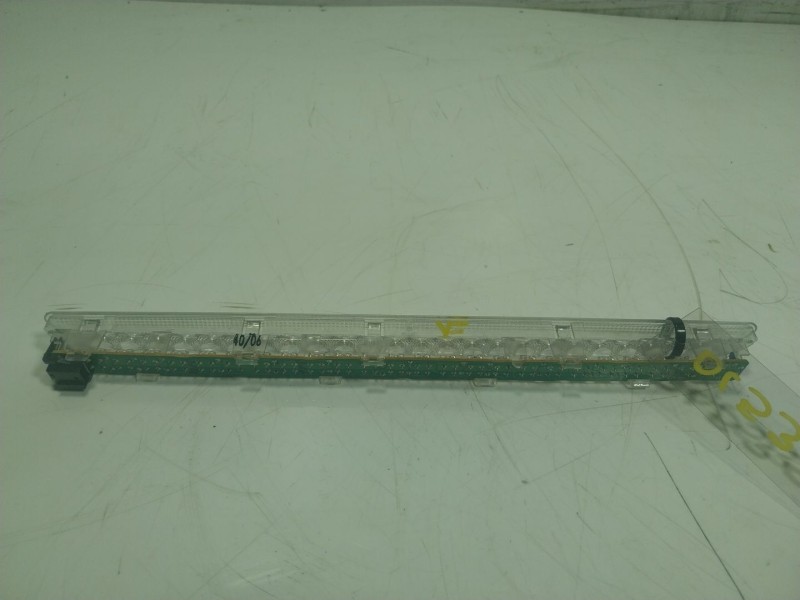 Recambio de piloto trasero central para bmw serie 7 (e65/e66) 730ld referencia OEM IAM 63256912018  