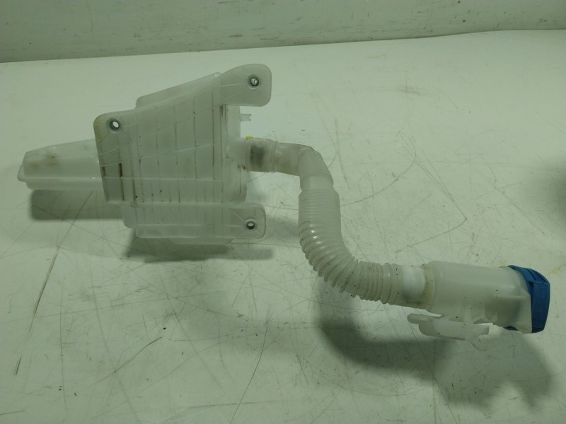 Recambio de deposito limpia para seat ateca (kh7) 1.5 16v tsi act referencia OEM IAM  5Q0955448A 