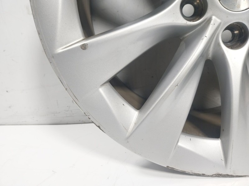 Recambio de llanta para tesla model s p referencia OEM IAM   