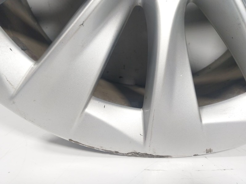 Recambio de llanta para tesla model s p referencia OEM IAM   