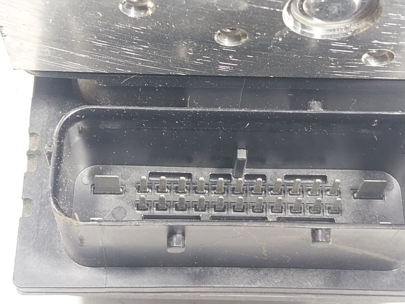 Recambio de abs para bmw x1 (e84) 2.0 16v turbodiesel referencia OEM IAM  686021401 