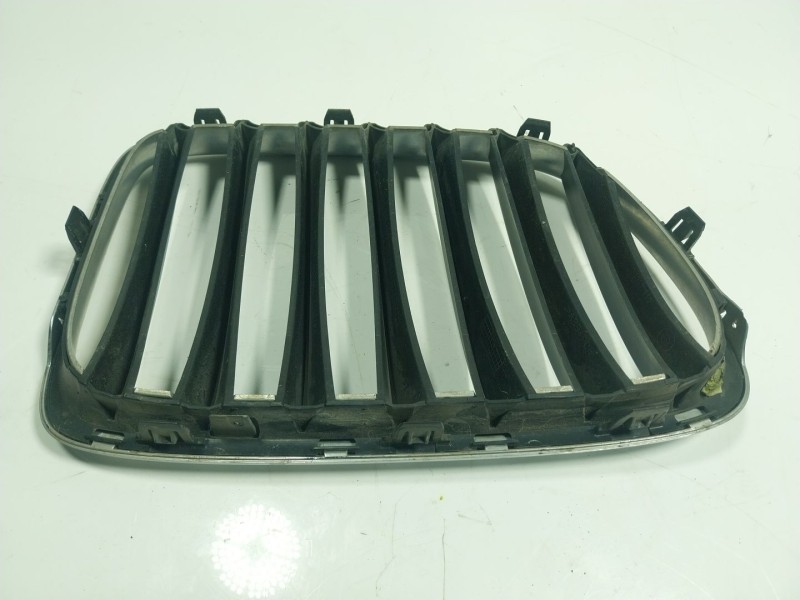 Recambio de rejilla para bmw x1 (e84) 2.0 16v turbodiesel referencia OEM IAM   