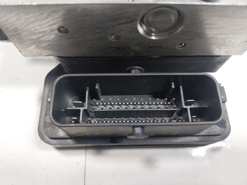 Recambio de abs para dacia sandero 0.9 tce cat referencia OEM IAM  476603249R 