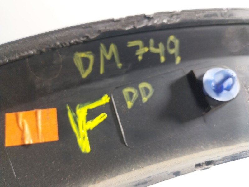 Recambio de aletin delantero derecho para dacia sandero 0.9 tce cat referencia OEM IAM   