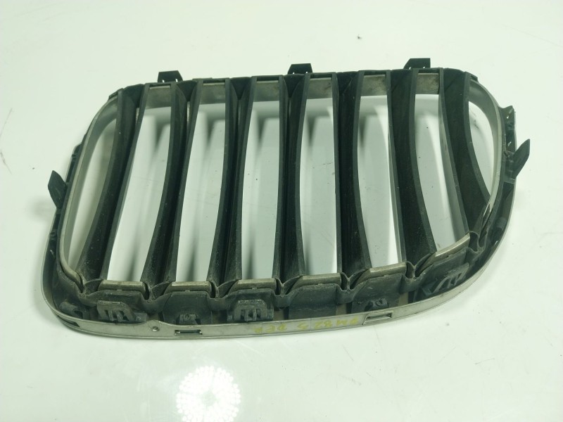 Recambio de rejilla para bmw x1 (e84) 2.0 16v turbodiesel referencia OEM IAM   