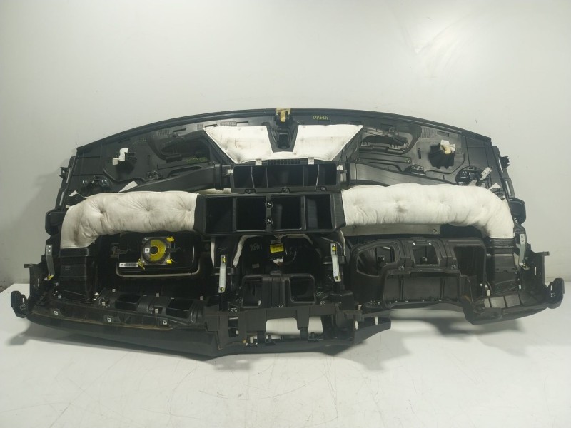 Recambio de salpicadero para kia carens iv 1.7 crdi referencia OEM IAM  84530A4000 