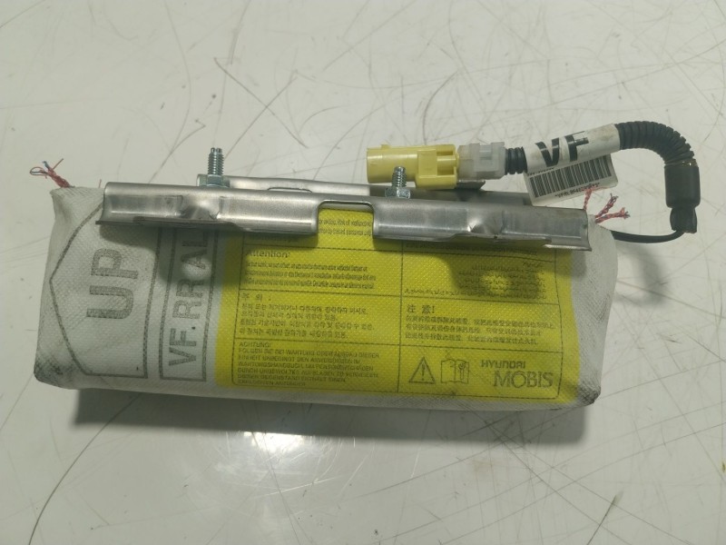 Recambio de airbag lateral trasero izquierdo para hyundai i40 i (vf) 1.7 crdi referencia OEM IAM  895103Z800 