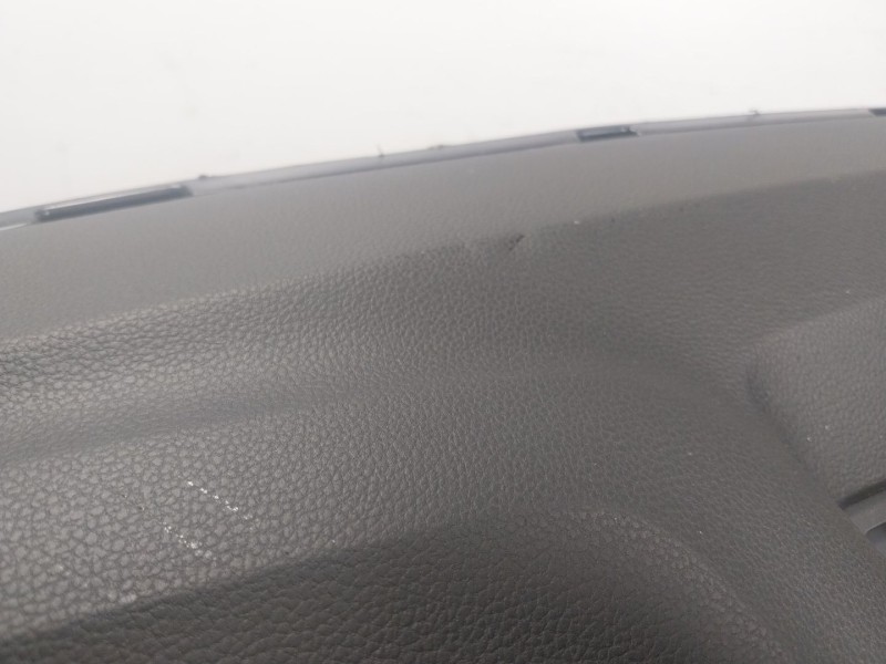 Recambio de salpicadero para volkswagen golf viii (cd1) 2.0 tdi referencia OEM IAM  5H0880204G 