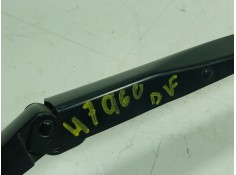 Recambio de brazo limpia delantero derecho para kia carens iv 1.7 crdi referencia OEM IAM    2