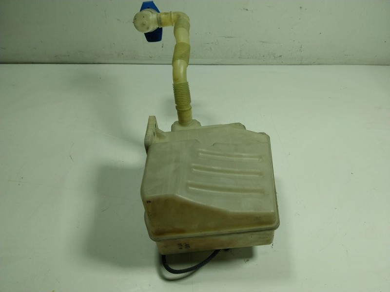 Recambio de deposito limpia para seat leon (1p1) 1.9 tdi referencia OEM IAM   