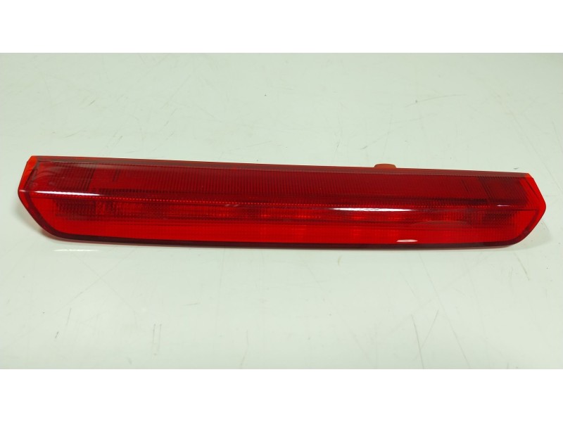 Recambio de piloto trasero central para toyota land cruiser (gdj250l) 2.8 d mhev referencia OEM IAM 8157078010  