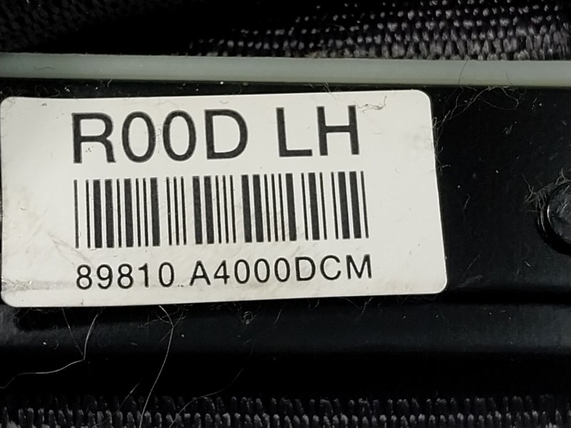 Recambio de cinturon seguridad trasero izquierdo para kia carens iv 1.7 crdi referencia OEM IAM  89810A4000 