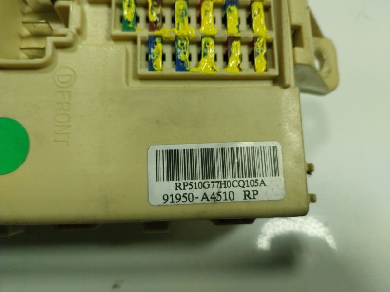 Recambio de caja reles / fusibles para kia carens iv 1.7 crdi referencia OEM IAM  91950A4510 
