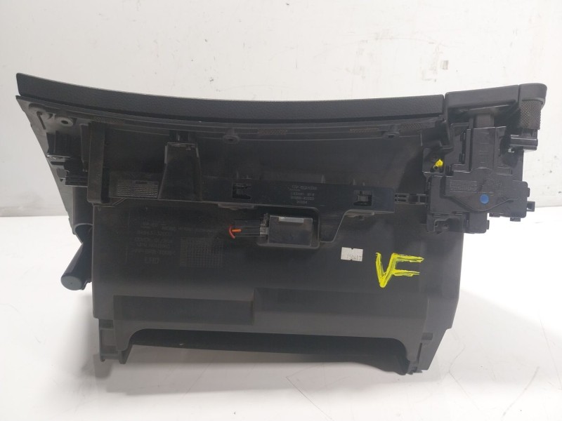 Recambio de guantera para hyundai i40 i (vf) 1.7 crdi referencia OEM IAM  845433Z000 