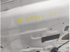 Recambio de puerta trasera derecha para renault megane iii sport tourer 1.5 dci diesel fap referencia OEM IAM    2