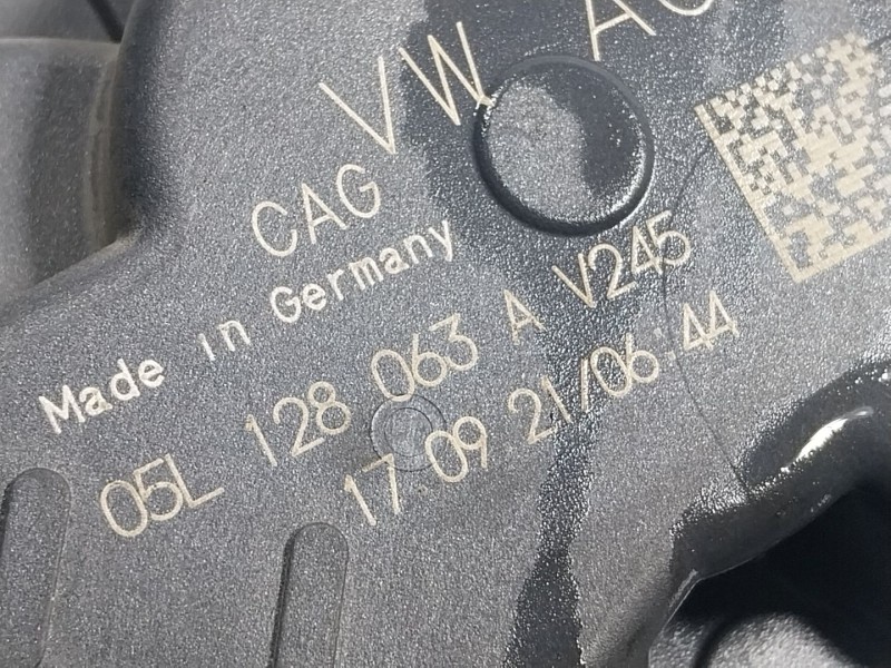 Recambio de caja mariposa para volkswagen golf viii (cd1) 2.0 tdi referencia OEM IAM  05L128063 