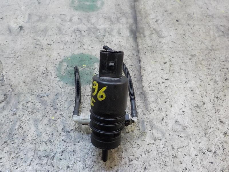 Recambio de bomba limpia para seat ibiza (6j5) stylance / style referencia OEM IAM 1K6955651  