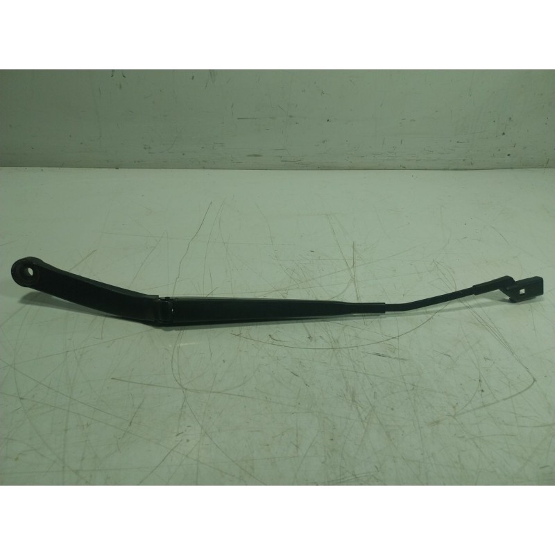 Recambio de brazo limpia delantero izquierdo para fiat tipo hatchback (356_, 357_) 1.4 (356hxf1b) referencia OEM IAM   