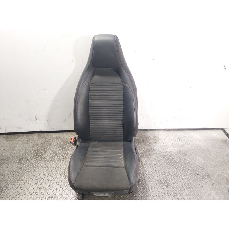 Recambio de asiento delantero izquierdo para mercedes-benz clase gla (x156) gla 180 (156.942) referencia OEM IAM   