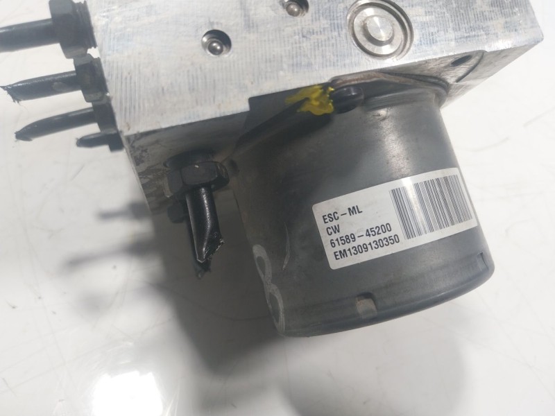 Recambio de abs para kia pro cee´d (jd) 1.6 crdi 128 referencia OEM IAM  6158945200 